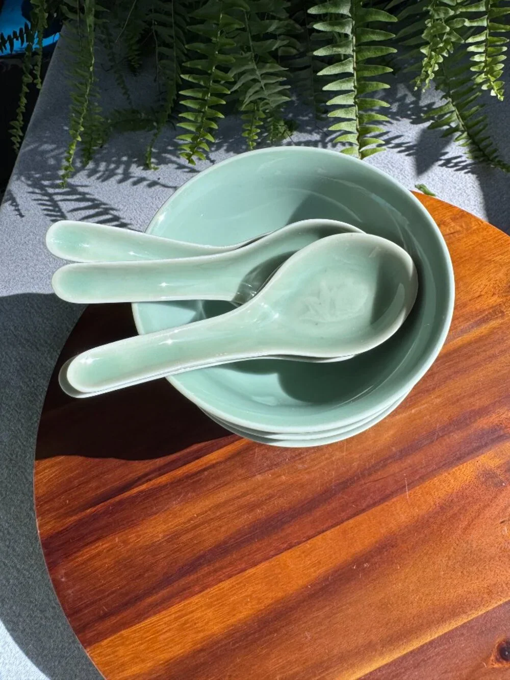 Vintage Longquan Celadon Koi Fish Bowl Green Porcelain Rice Soup Bowl with Spoon